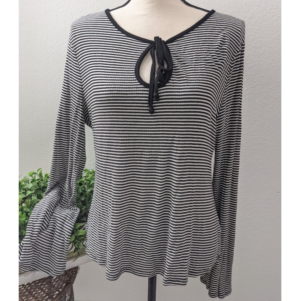 Stripe long sleeve top